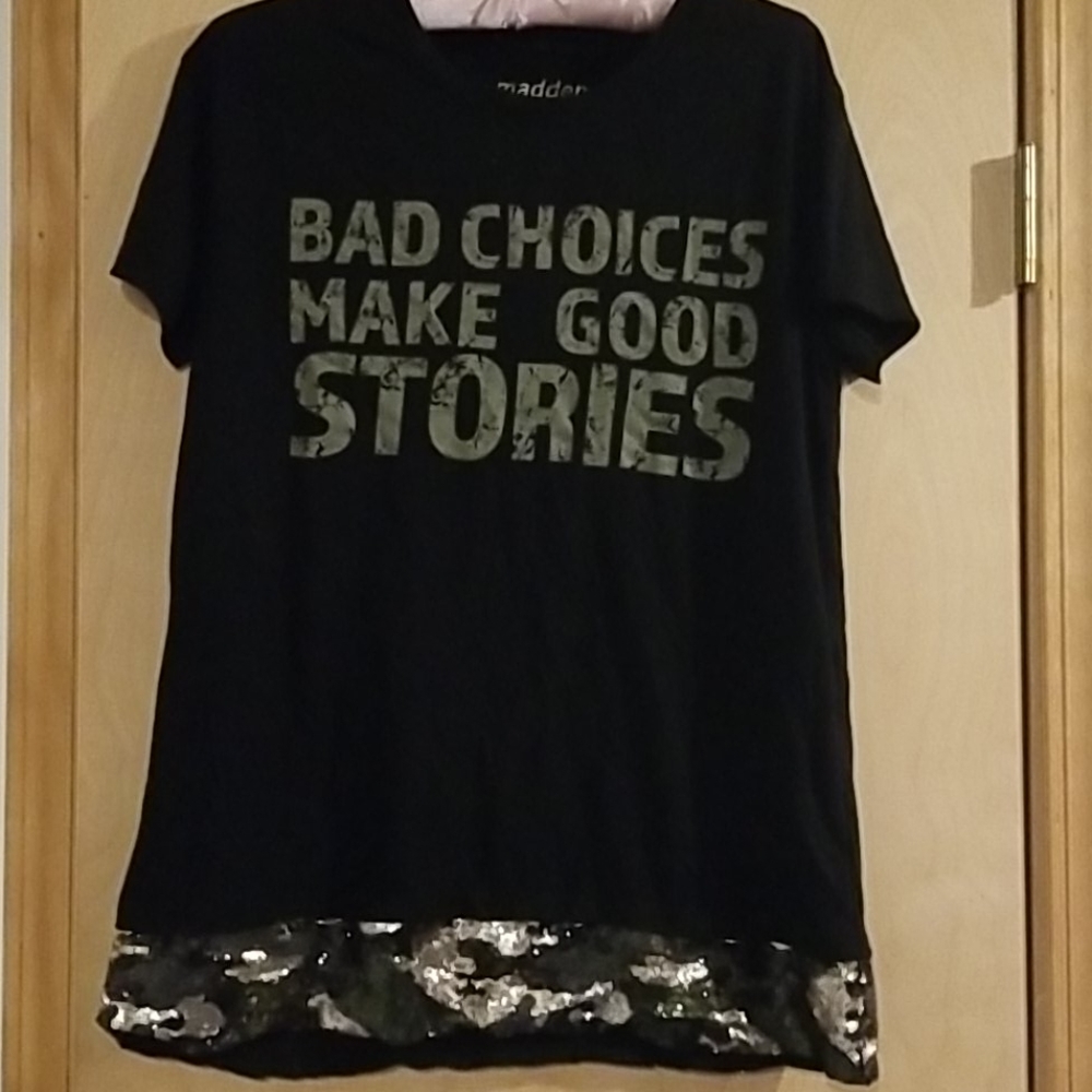 Graphic tee
